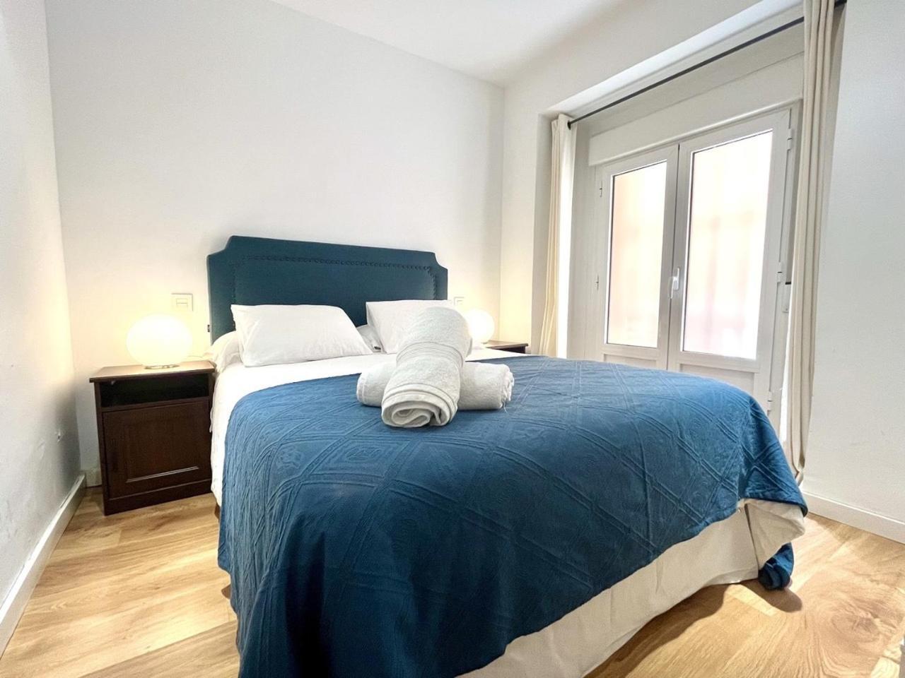 Dplace To Be - Exclusive Apartments In Historic Center Madrid Kamer foto