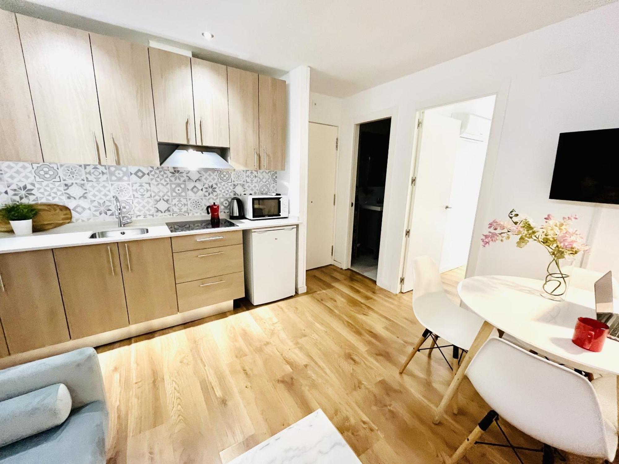 Dplace To Be - Exclusive Apartments In Historic Center Madrid Kamer foto