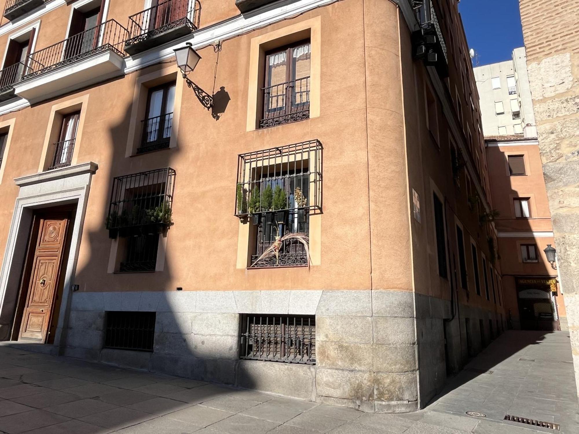 Dplace To Be - Exclusive Apartments In Historic Center Madrid Buitenkant foto